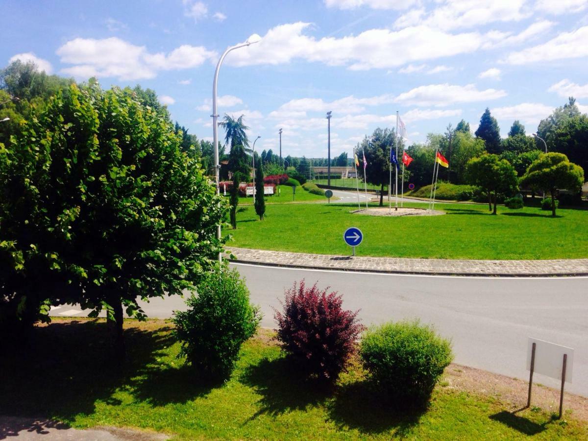 Le Fagnard Bed & Breakfast Chalais  Luaran gambar